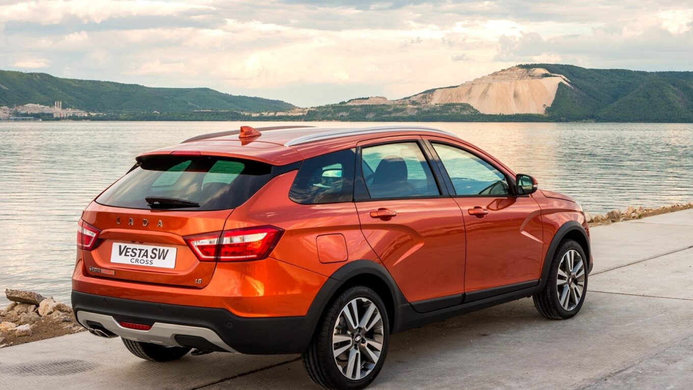 Lada Vesta SW Cross